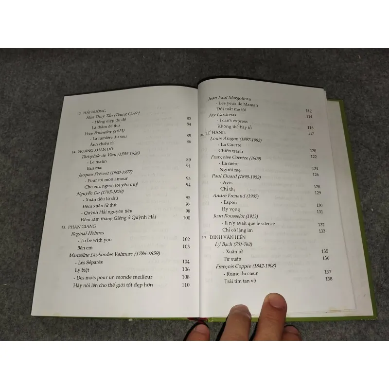 HOA NỞ ĐẦU XUÂN - THƠ SONG NGỮ 729542