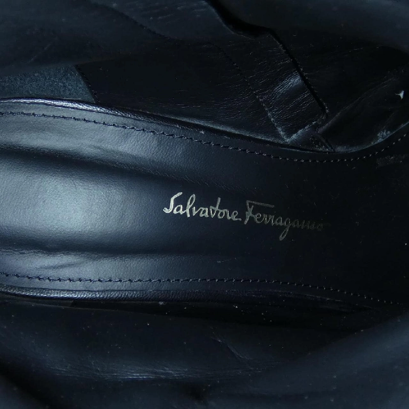 【Khuyến mãi】Giày boot SALVATORE FERRAGAMO 662717