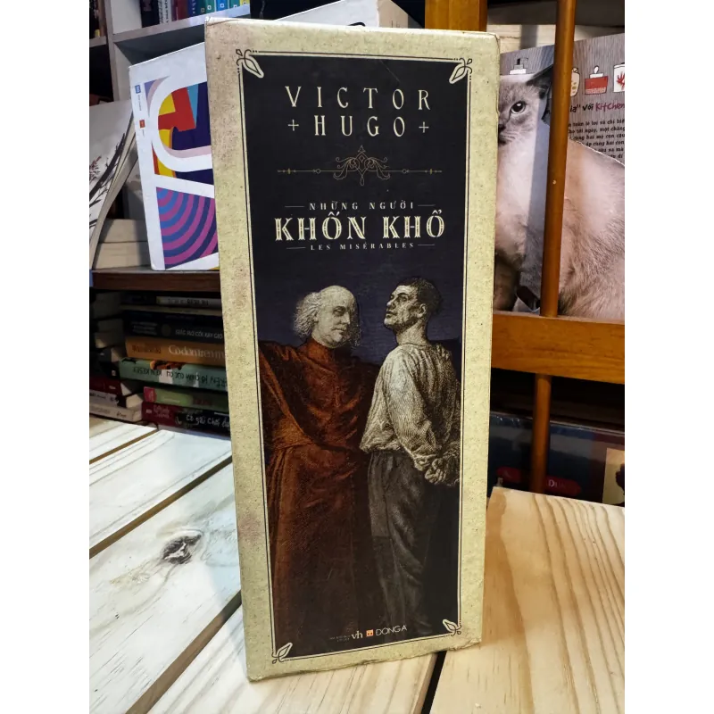 Box những người khốn khổ 781666