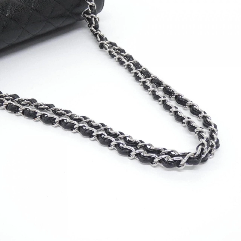 Túi xách chéo Chanel 58600 611684