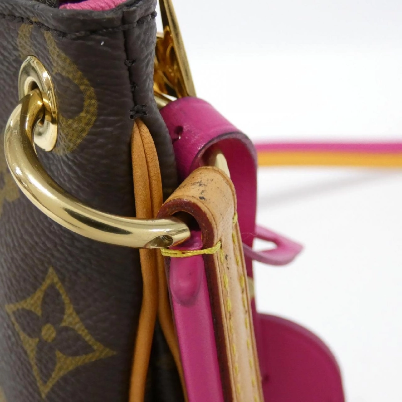 Túi xách vai Louis Vuitton Monogram Loretta M44053 612536