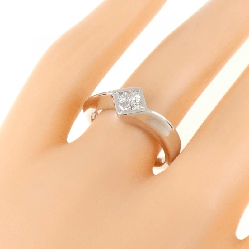 Nhẫn kim cương PT900 0.35CT - Hàng hiệu Chính hãng 851953