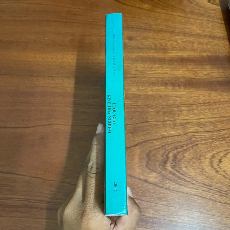 II Tựa sách: Lược Giải Kinh Hoa Nghiêm - HT. Thích Trí Quảng - PL. 2548. 2004 493434