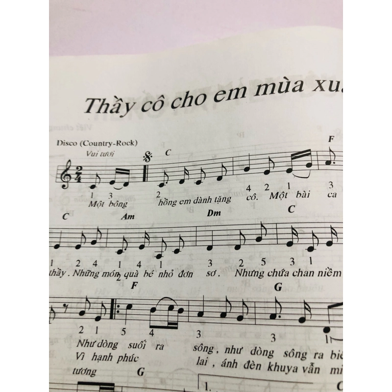 150 BÀI HÁT THIẾU NHI SOẠN CHO ĐÀN ORGAN 447848