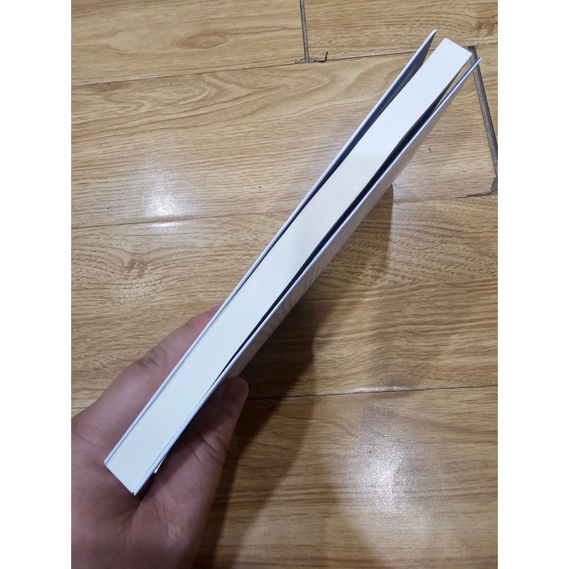 Nanh trắng
48k (bìa 80k) 476661