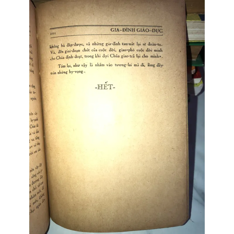 Gia đình giáo dục - Raymond Beach 1001714