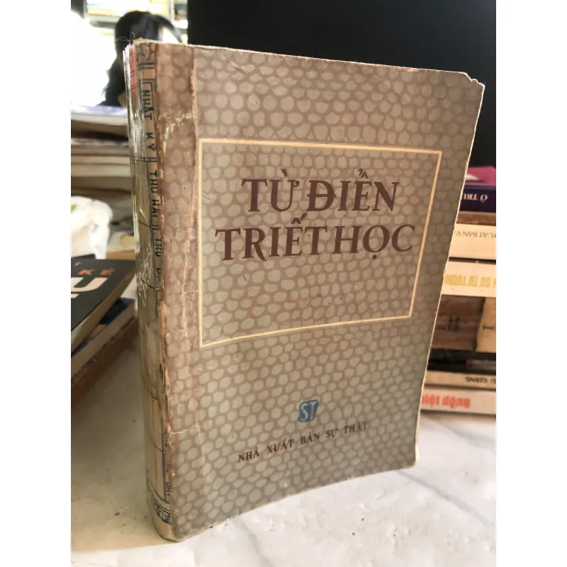 Từ điển triết học 1032987