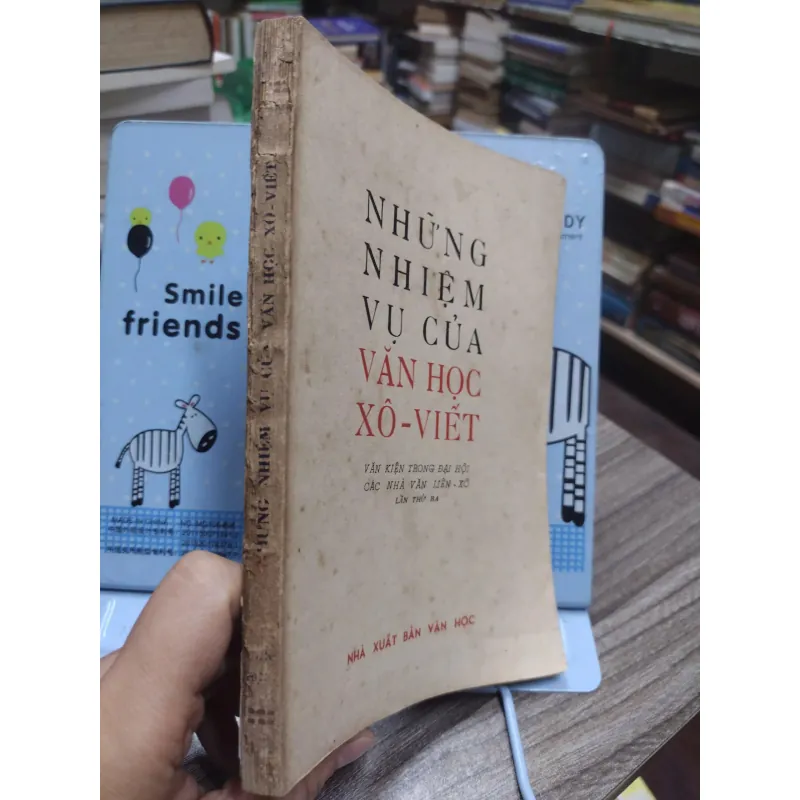 Sách: Những nhiệm vụ của văn học Xô Viết - Tác giả: Nhiều tác giả (A3) 597583