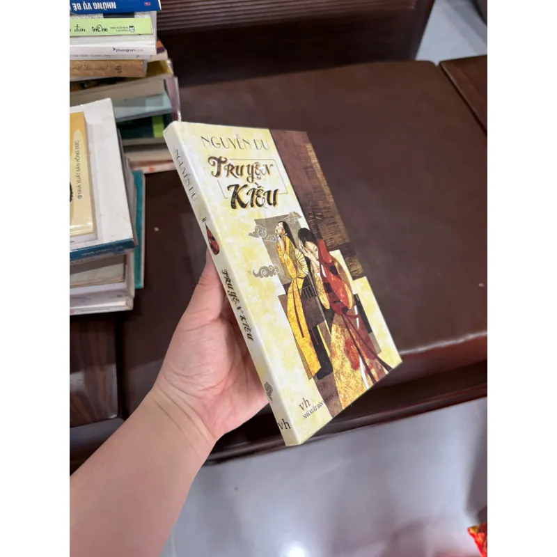 Truyện Kiều – Nguyễn Du (Bản NXB Văn Học)- K4 1029428