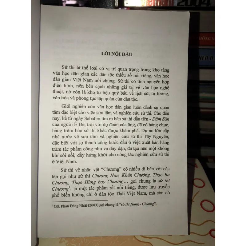 Đặc điểm thể loại sử thi Chương ở Việt Nam - Phạm Đặng Xuân Hương 760685