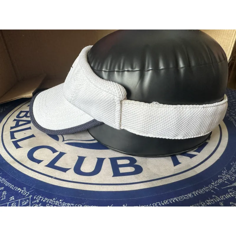 Nón nike trắng 761675