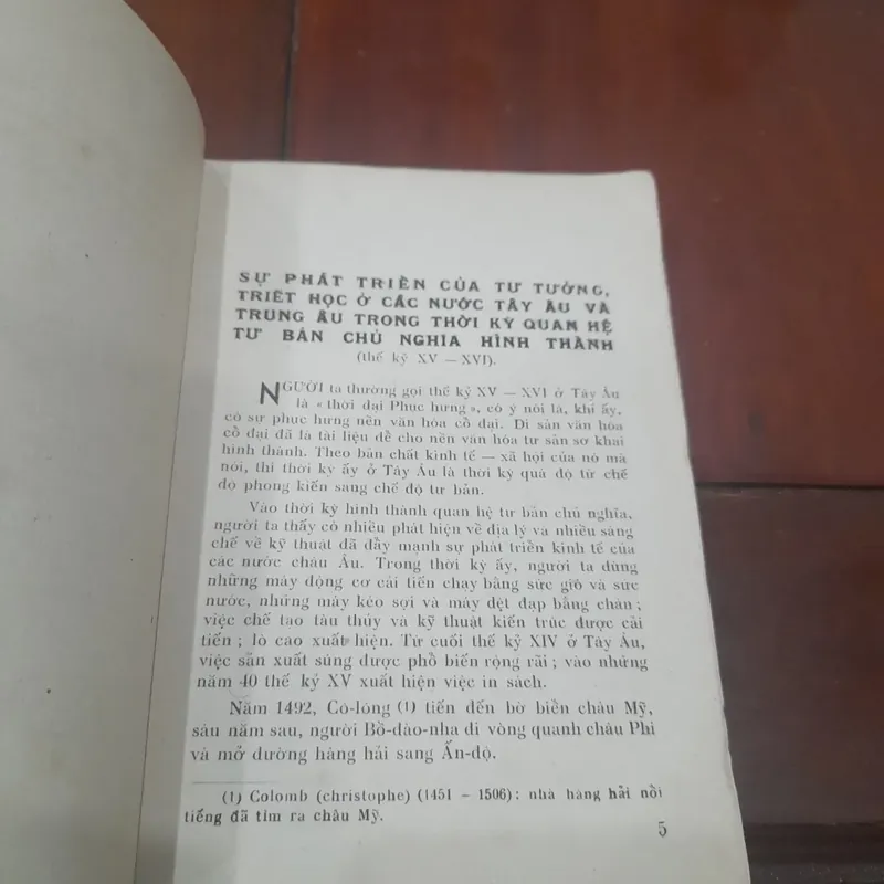 TRIẾT HỌC thời kỳ TIỀN TƯ BẢN CHỦ NGHĨA (xuất bản năm 1960) 714627