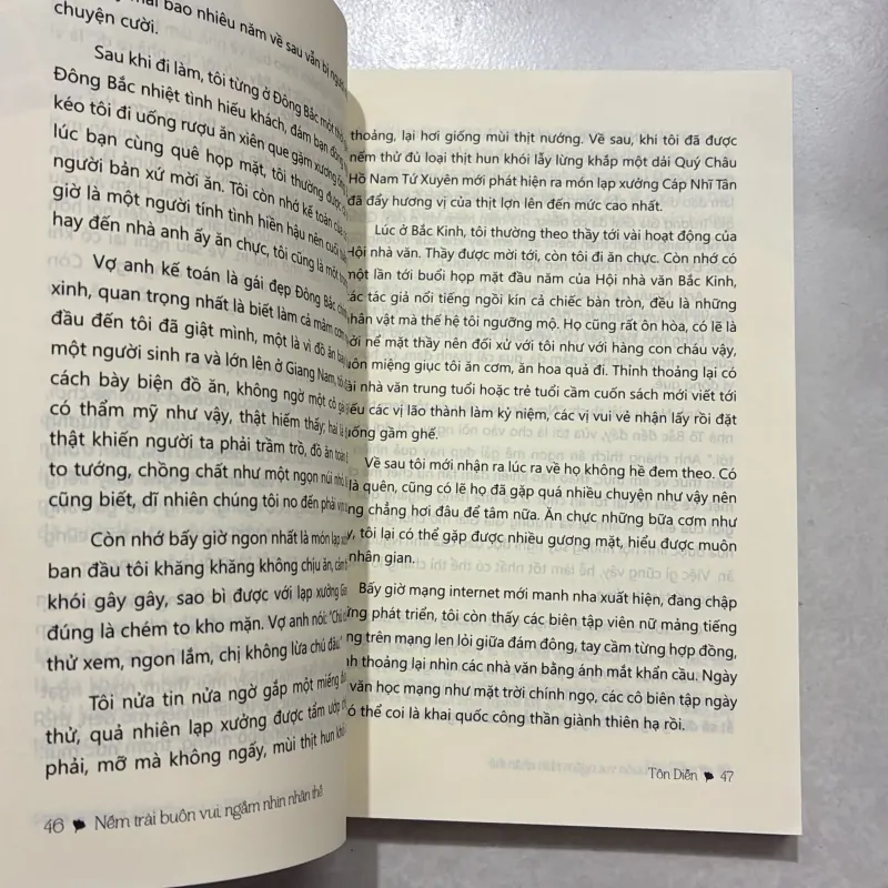 Nếm trải buồn vui ngắm nhìn nhân thế - Tôn Diễn (t01) 750963