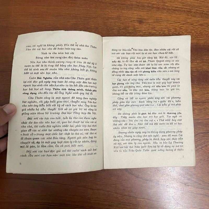 II Tựa sách: Bút Nghiên - Chu Thiên - 1989 475548