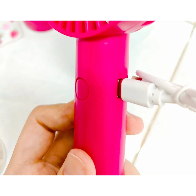 Quạt Cầm Tay Lớn Gấu Dâu 524164