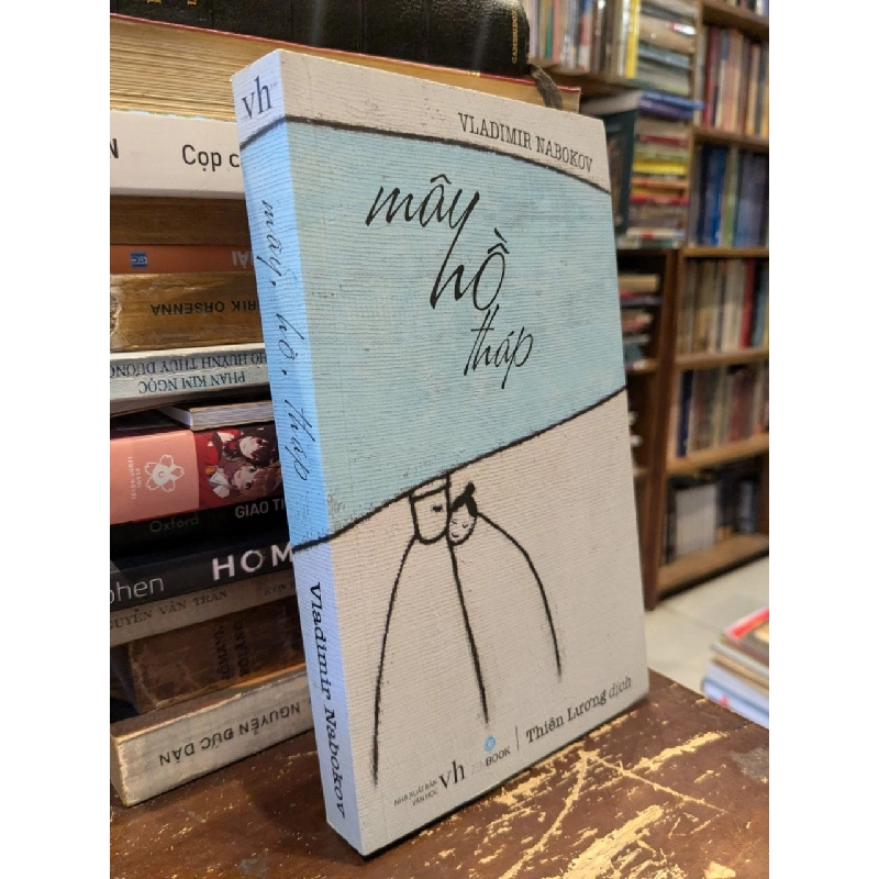 Mây, hồ, tháp - Vladimir Nabokov 124884