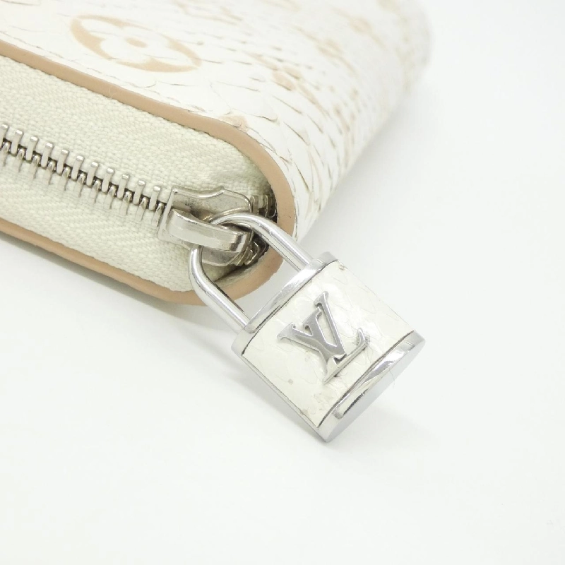 Ví Zippy da kỳ lạ Louis Vuitton N97773 621922