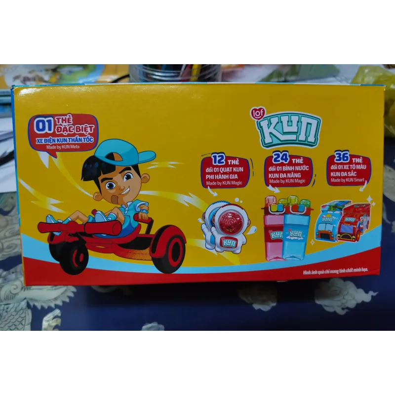 Xe tô màu đã sắc Kun - Hàng Khuyến mãi sữa Kun  995840