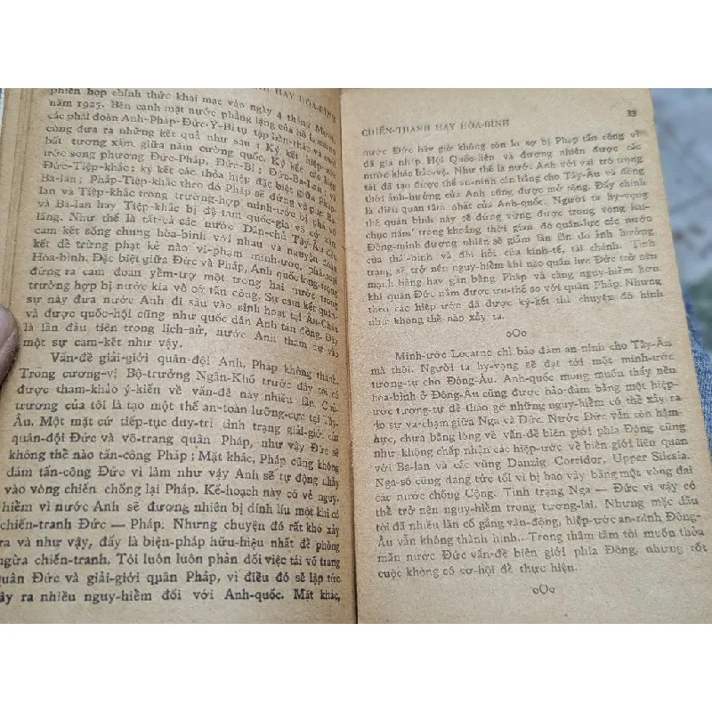 Chiến tranh hay hoà bình - Winston . S . Churchill 604386