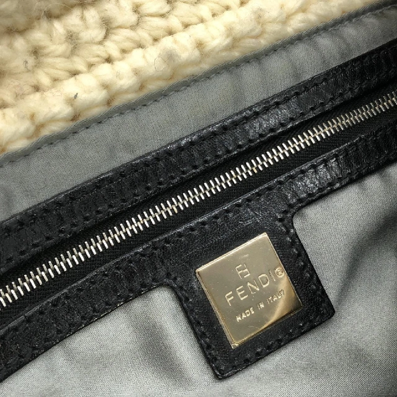 Túi xách vai Fendi Mamma Baguette 16060 - Hàng hiệu Chính hãng 766677