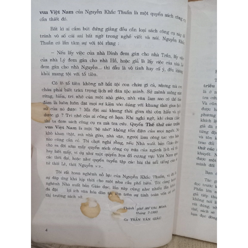 THẾ THỨ CÁC TRIỀU VUA VIỆT NAM - NGUYỄN KHẮC THUẦN 119776