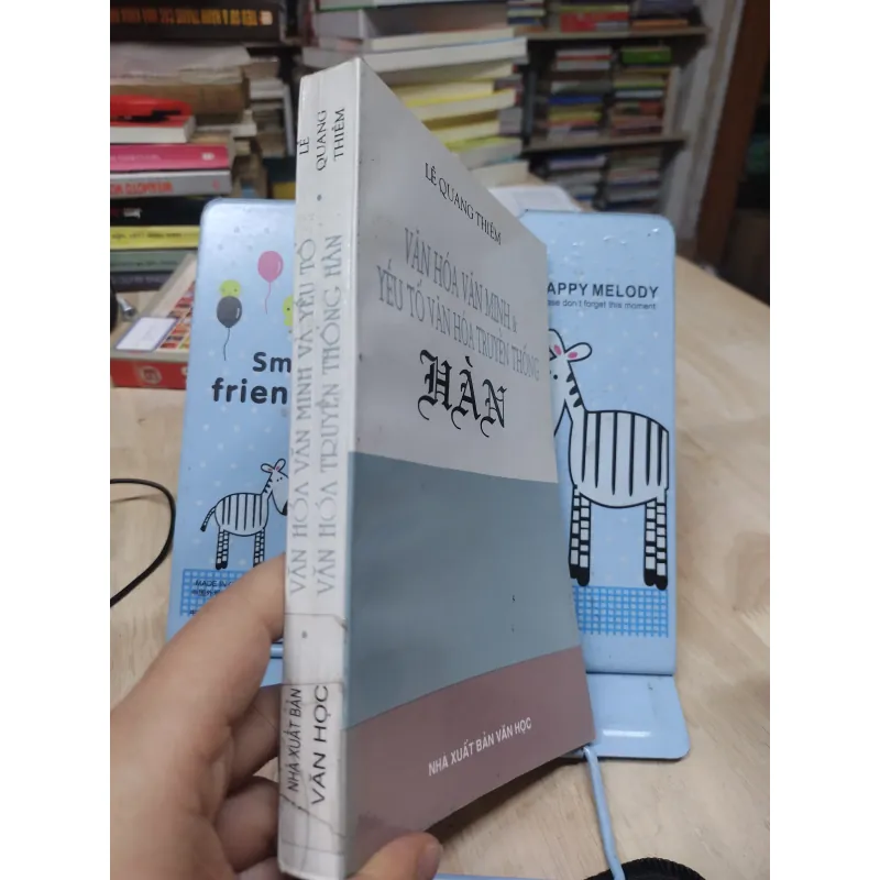 Sách: Văn hoá văn minh và yếu tố văn hoá truyền thống Hàn - TG: Lê Quang Thiêm (B2) 759455