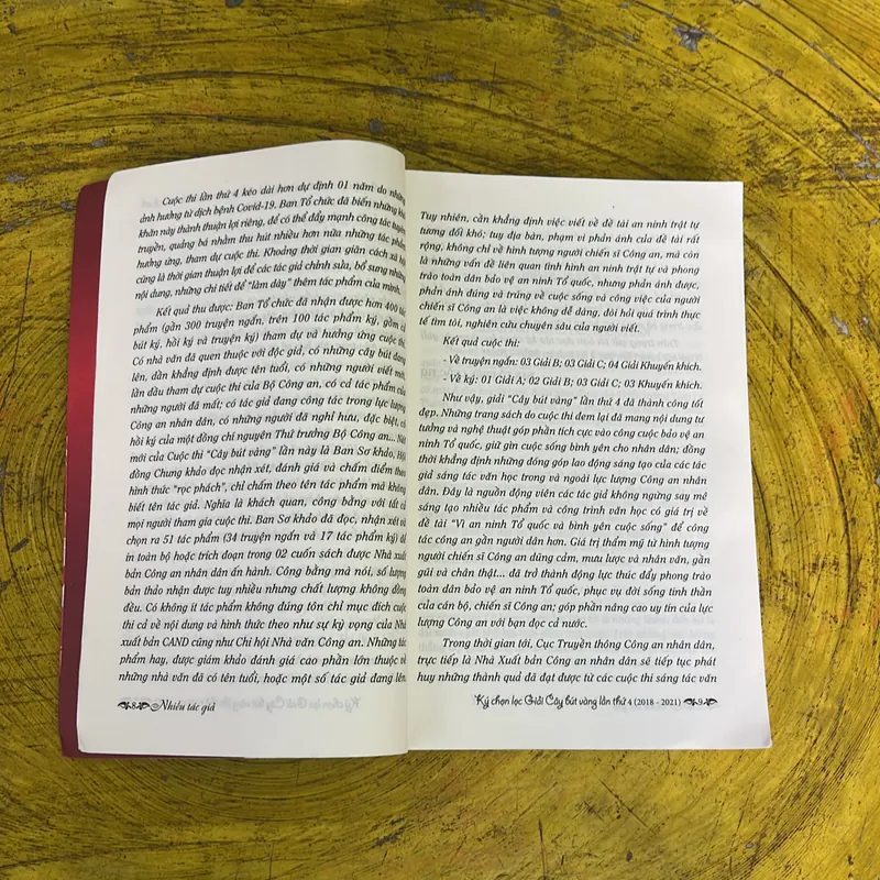 KÝ CHỌN LỌC - NHIỀU TÁC GIẢ- GIẢI CÂY BÚT VÀNG LẦN THỨ 4(2018-2021) 719600