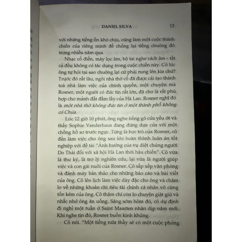 Kẻ phụng sự thầm lặng - Daniel Silva 1024020