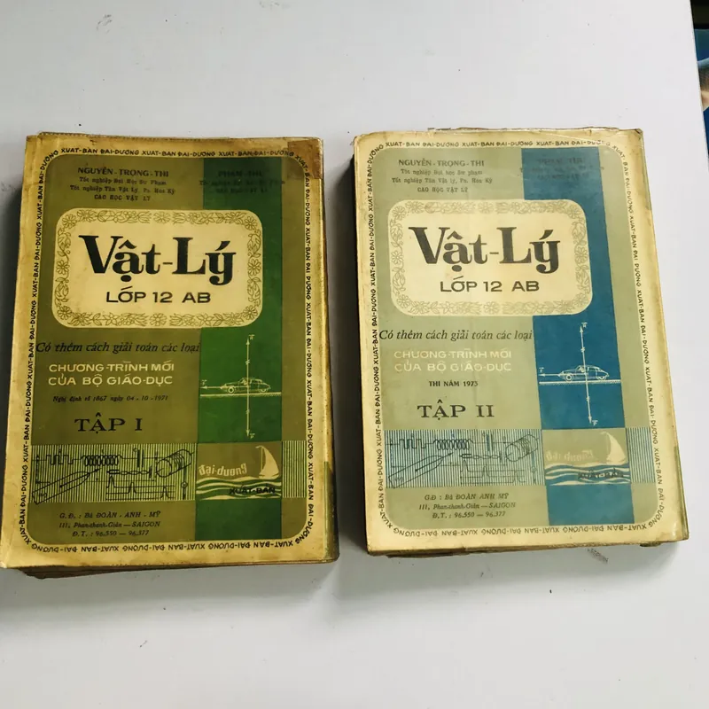📚 BỘ 2 TẬP BÀI GIẢI TOÁN VẬT LÝ LỚP 12AB 571056