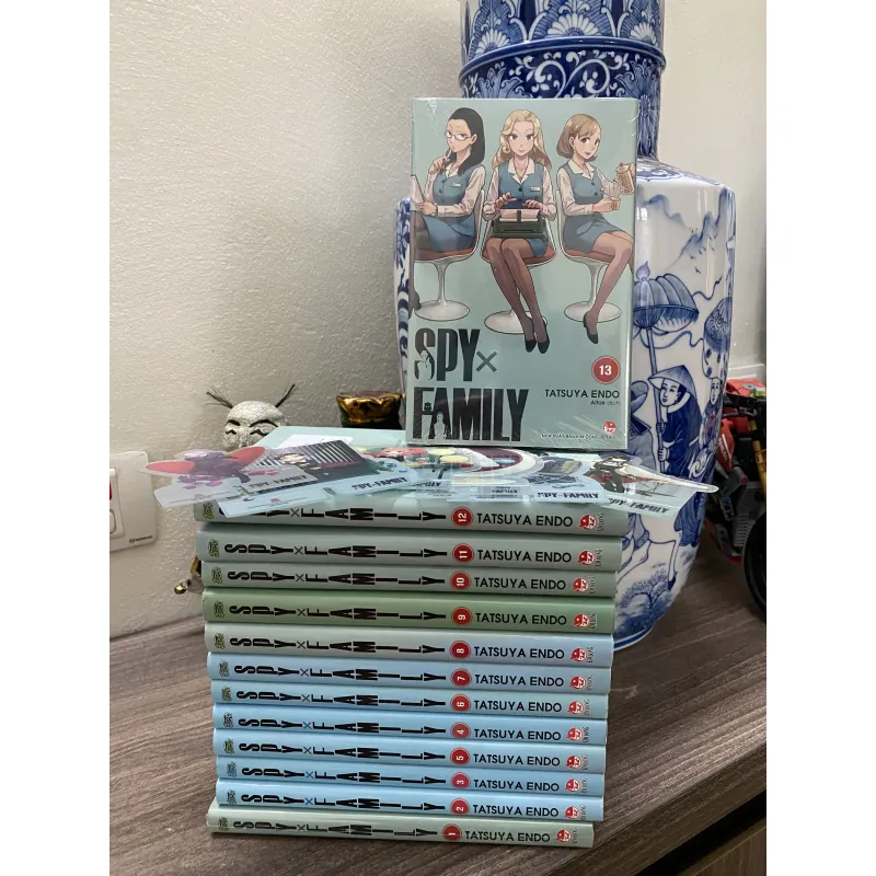 Spy x family full 1-13 kèm card 747015