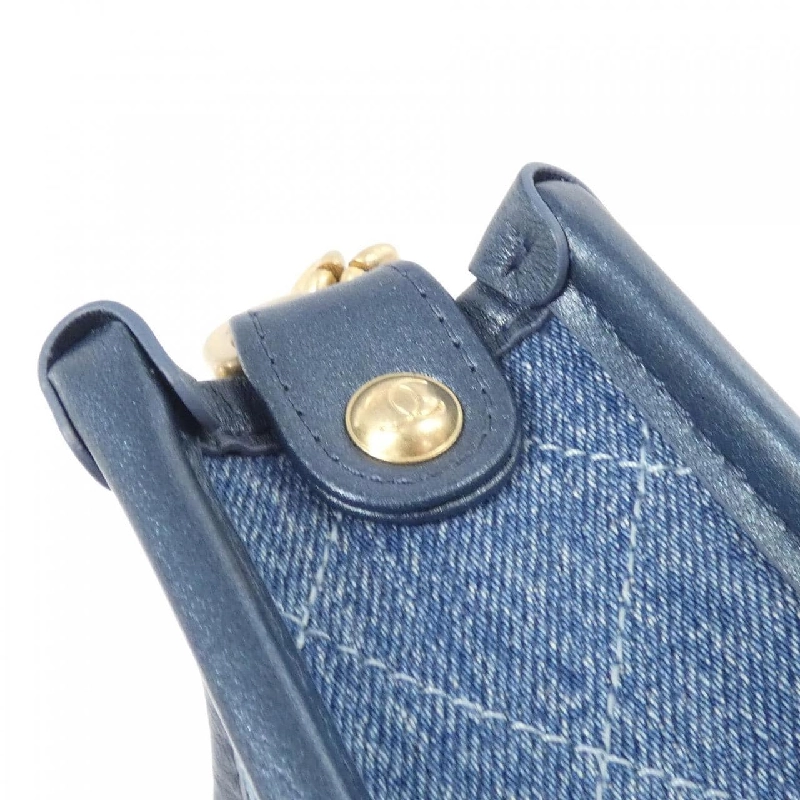 Túi xách chéo Chanel AS4532 613461