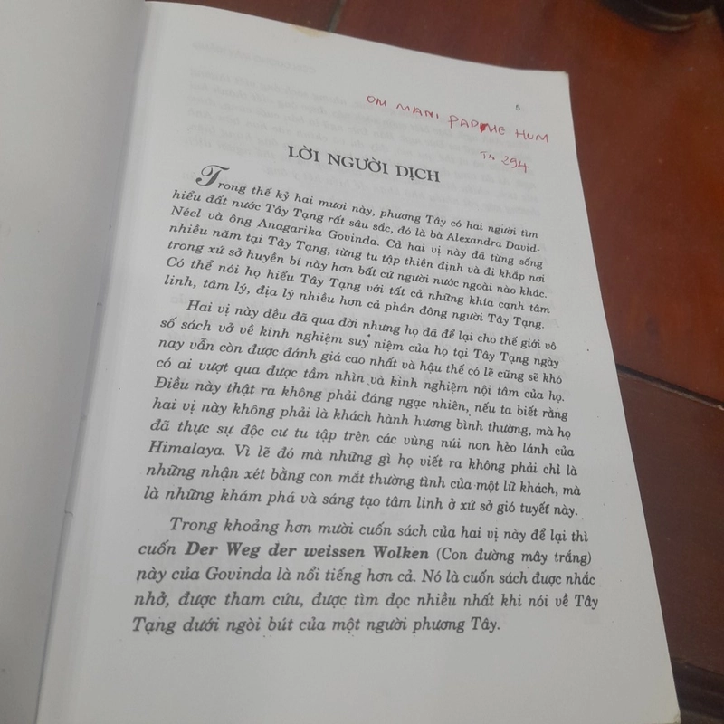 Anagaruka Govinda - CON ĐƯỜNG MÂY TRẮNG (Nguyễn Tường Bách biên dịch) 448720