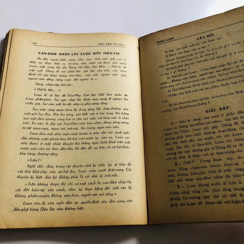 📘 CÂU HỎI VĂN CHƯƠNG & LUẬN PHỔ THÔNG VĂN  596945