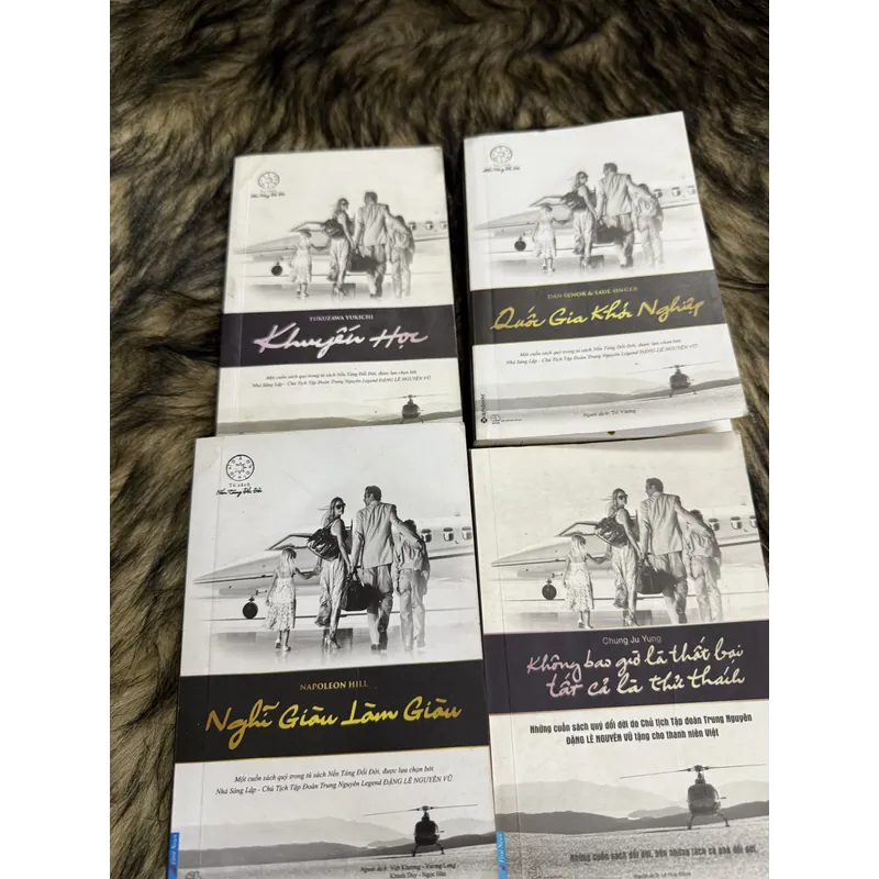 Những cuốn sách đổi đời ( 4 cuốn ) 600799