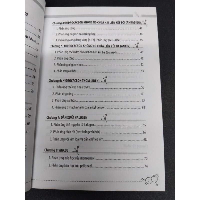 400 phản ứng hữu cơ thông dụng, mới 70%, lỗi gáy nhẹ, dơ đáy sách, gấp trang HCM1406 ĐOÀN LƯƠNG HƯNG, ĐÀO THỊ HOÀNG LY SÁCH GIÁO TRÌNH, CHUYÊN MÔN 175760