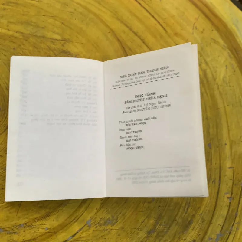 THỰC HÀNH BẤM HUYỆT CHỮA BỆNH - GS. LÝ NGỌC ĐIỀM 786870