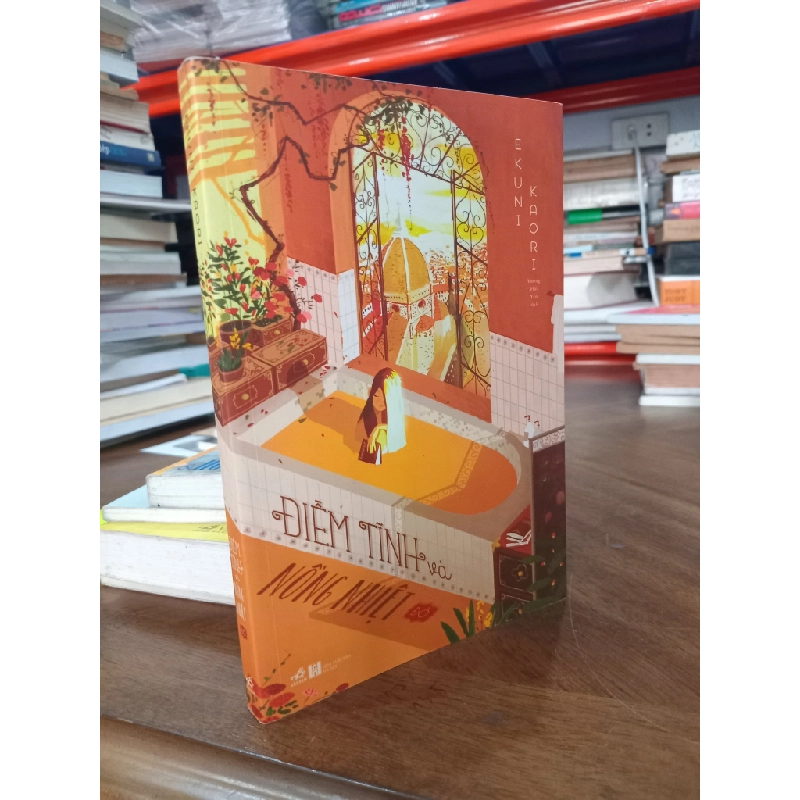 Điềm tĩnh và nồng nhiệt ( Đỏ ) - Ekuni Kaori 495179