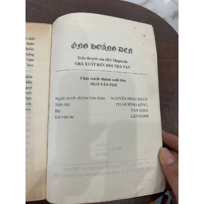 Ông Hoàng Đen (Tập II) - Iris Murdoch 932909