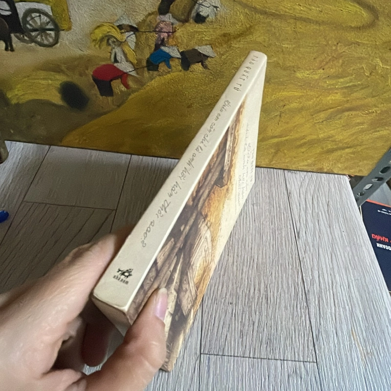 Điều em cần chỉ là anh hối hận thôi sao  358214