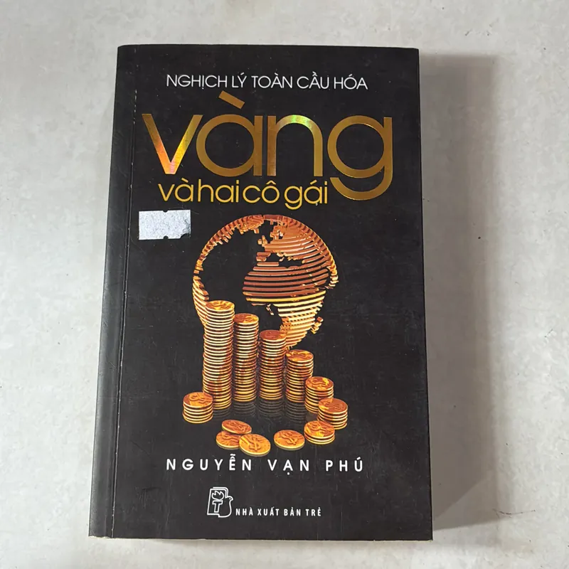 Vàng và hai cô gái 727932