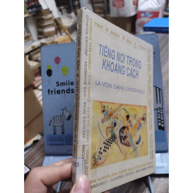 Sách: Tiếng nói trong khoảng cách (Thơ hiện đại Pháp) - TG: Nhiều tác giả (A3) 735202