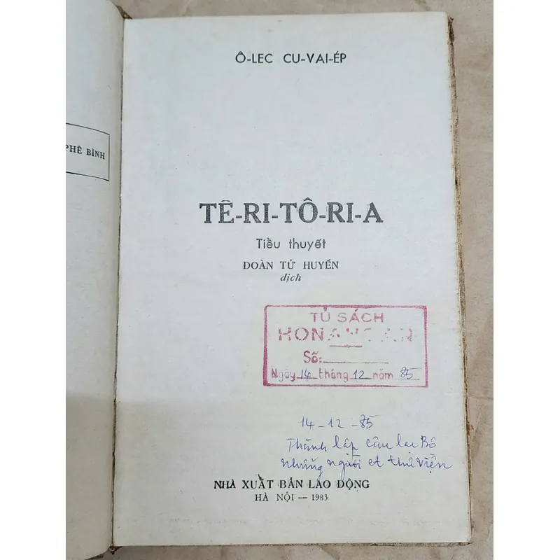 TE-RI-O-RI-A (Dịch giả: Đoàn Tử Huyến) 713105