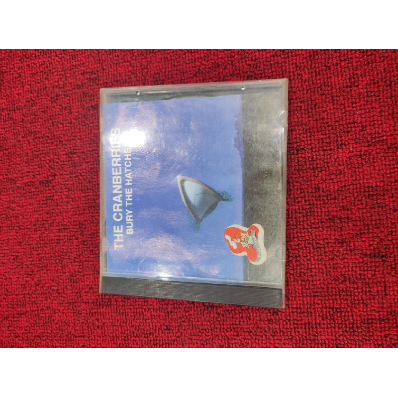 ALBUM THE CRANBERRIES BURY THE HATCHET 7041