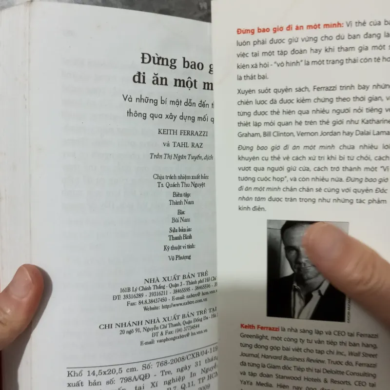 [Bí kíp Networking] Sách Đừng Bao Giờ Đi Ăn Một Mình - Keith Ferrazzi 1019910