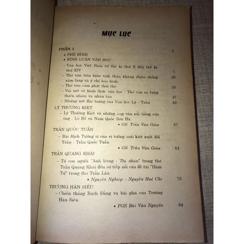 Thơ văn lý trần- Văn học 958329