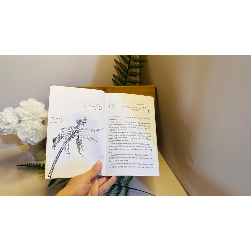 [Sách 2hand từ US] Like new 90% - Nim's Island - Wendy Orr 479692