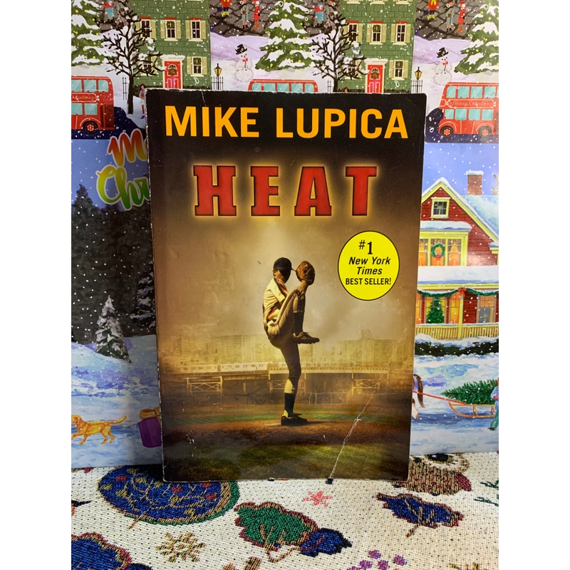 Sách ngoại văn Heat - Mike Lupica, 70%, young adult novel 331380