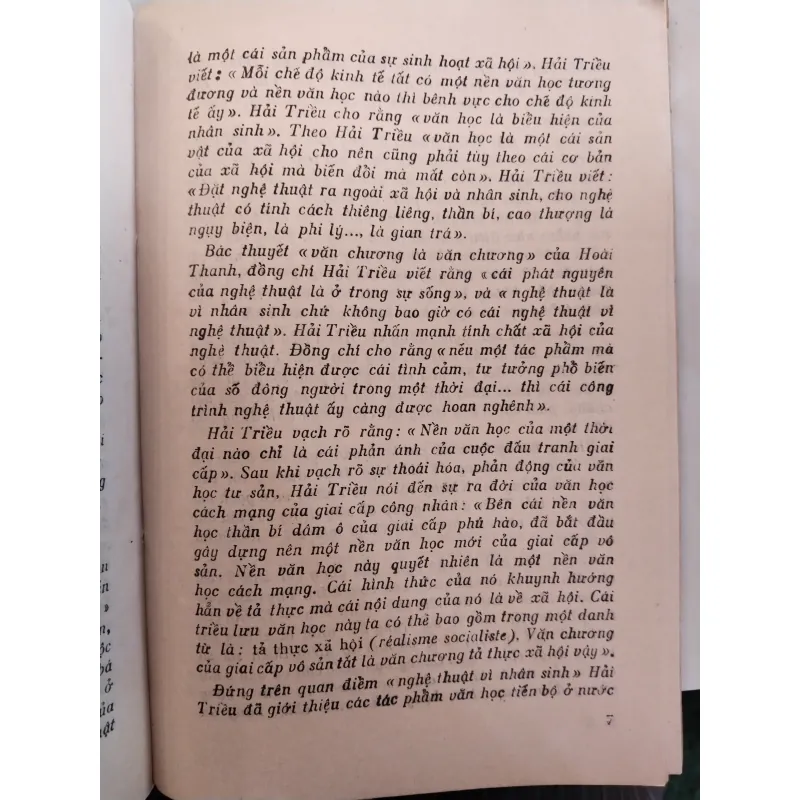 VỀ VĂN HỌC NGHỆ THUẬT - HẢI TRIỀU  997514