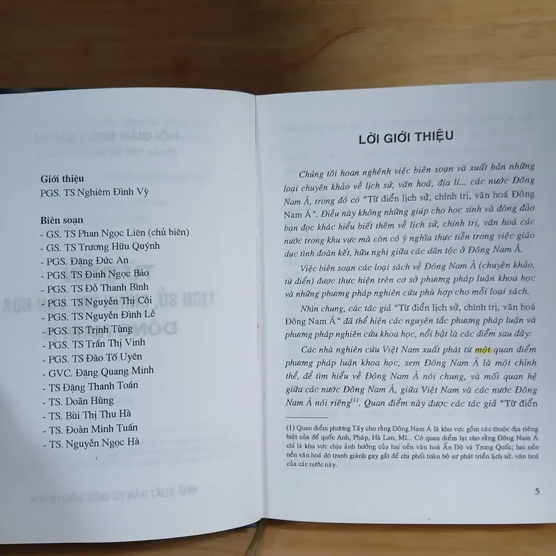 Từ Điển Lịch Sử - Chính Trị - Văn Hóa Đông Nam Á (GS, TS Phan Ngọc Liên chủ biên) 723283