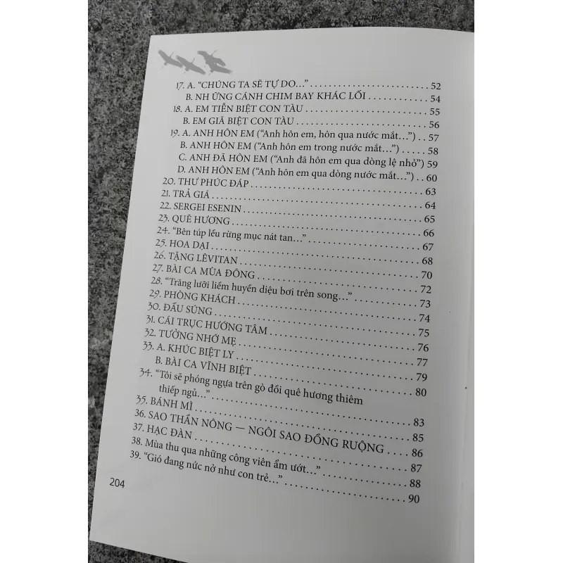 Ngọn lửa Nga tập thơ của Nikolai Rubtsov 1003435